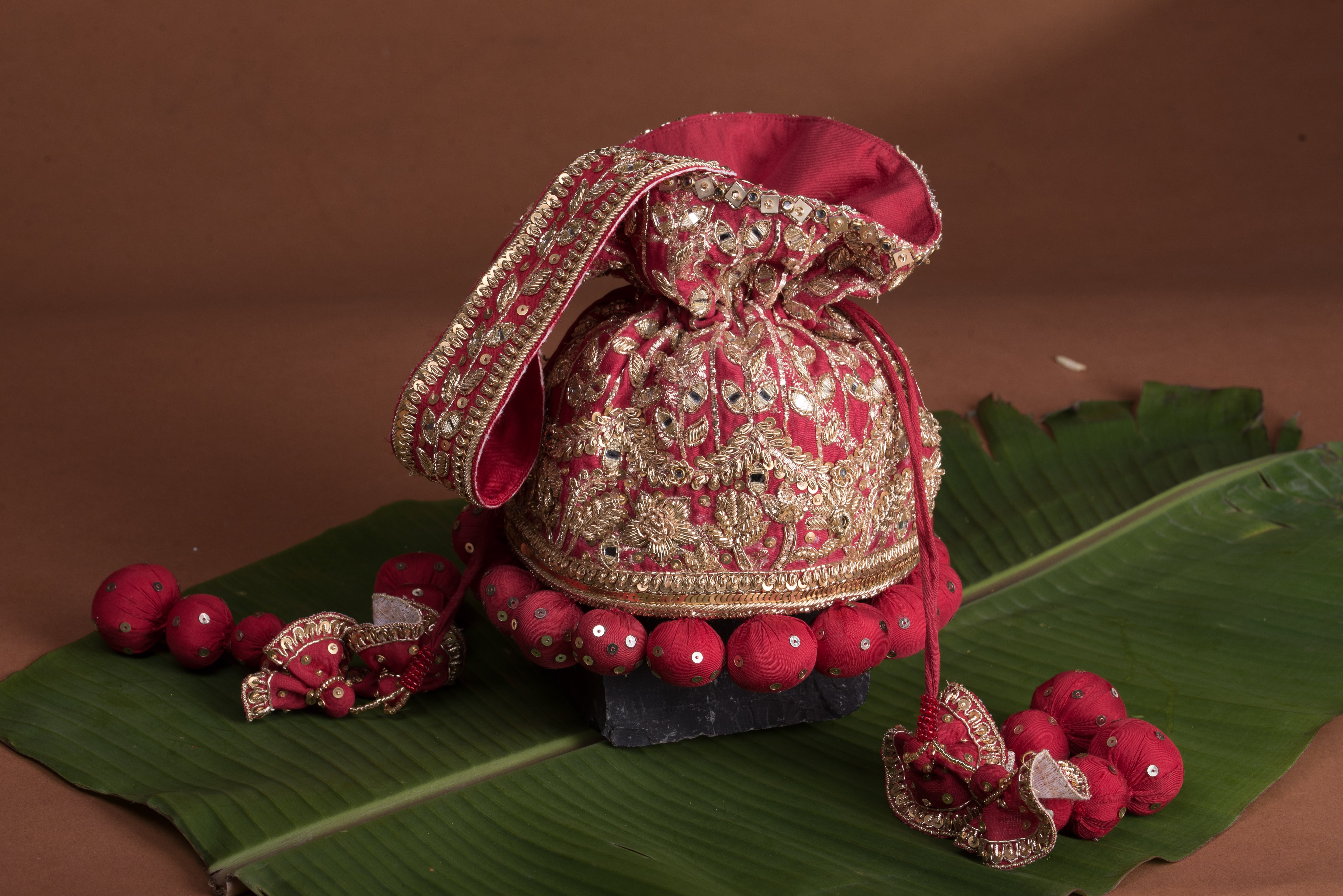 Red bridal bucket bag - Chanderi