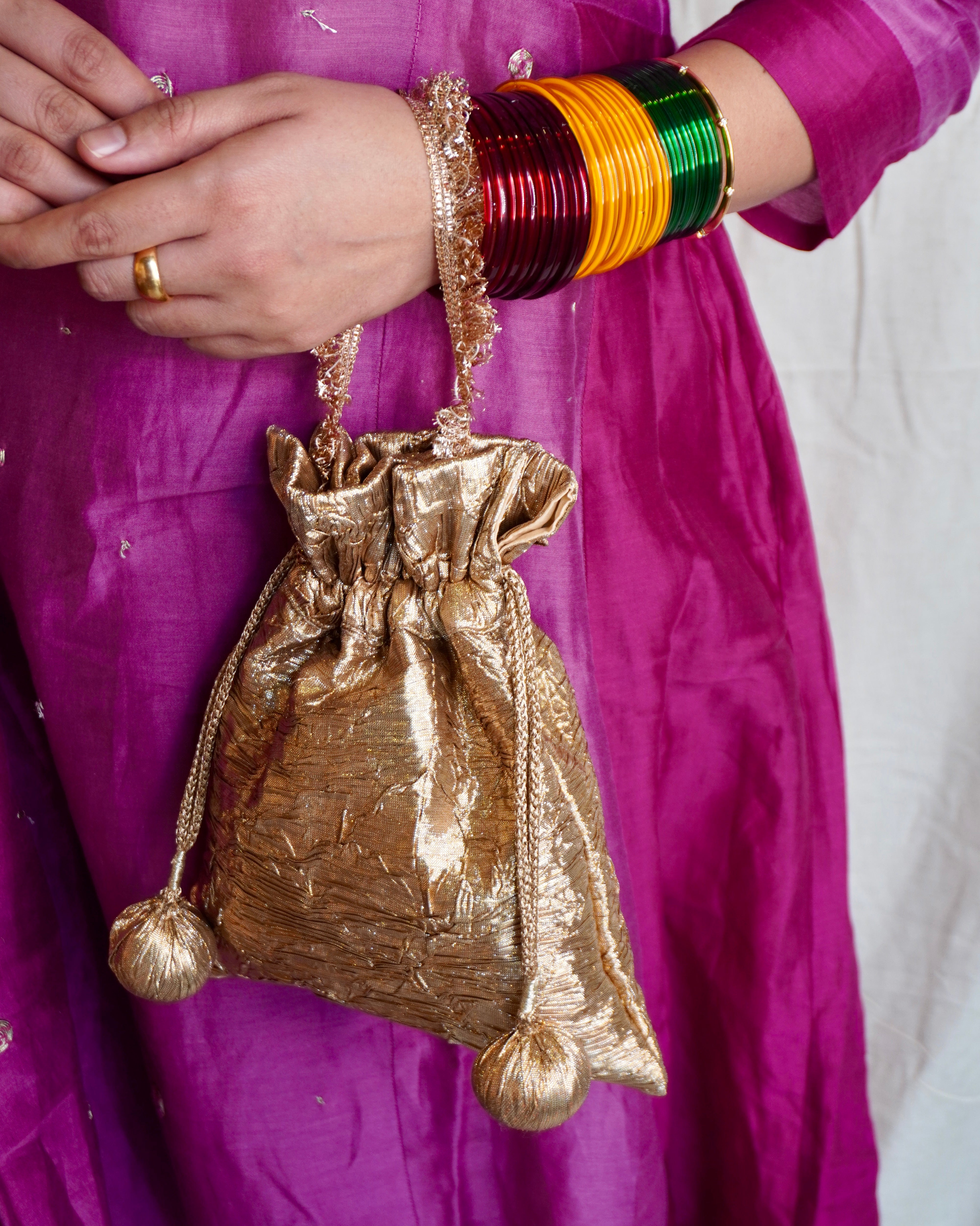 Nisha Gota Potli Bags set